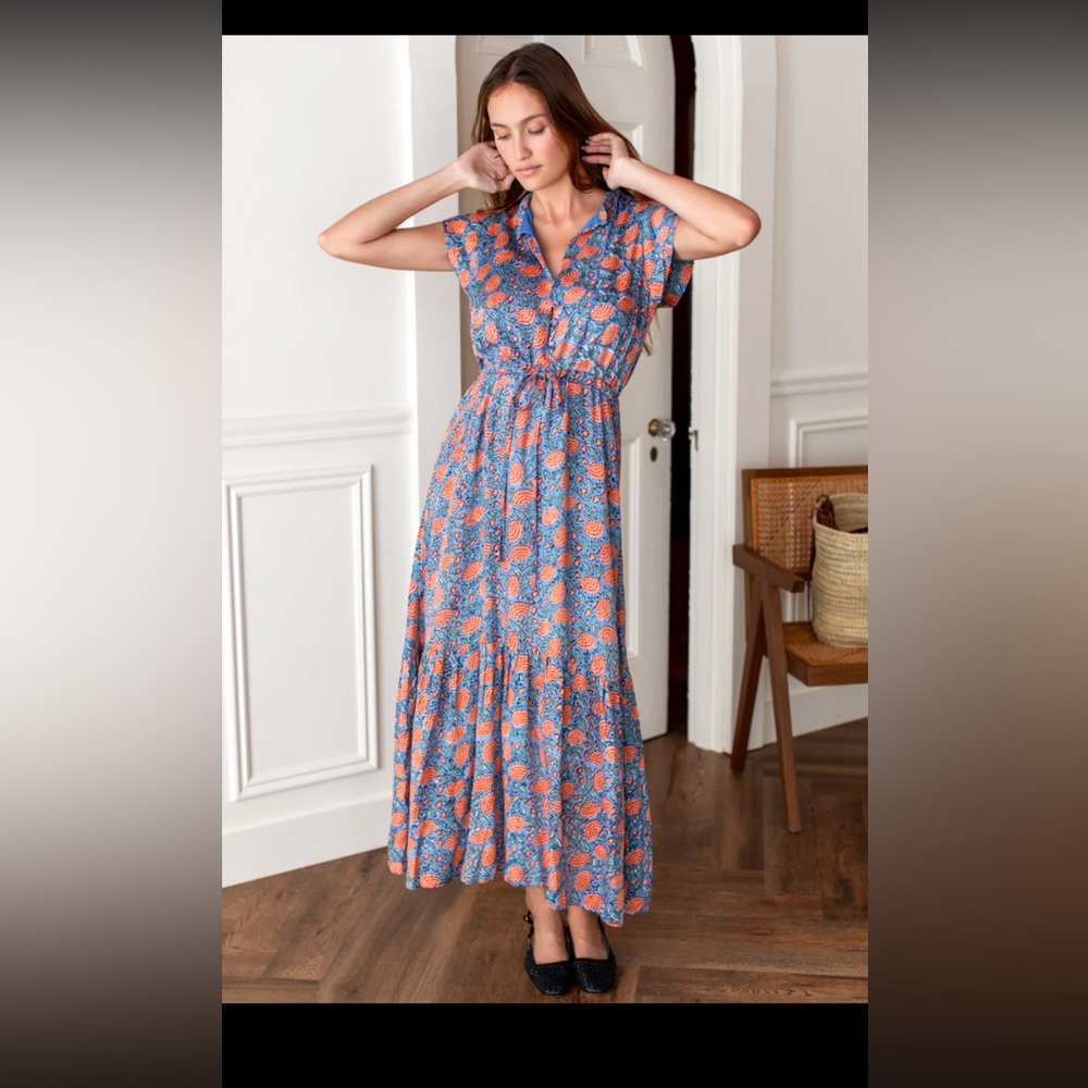 NWT Frances 3 Frill Dress- chateau flower. Size Small